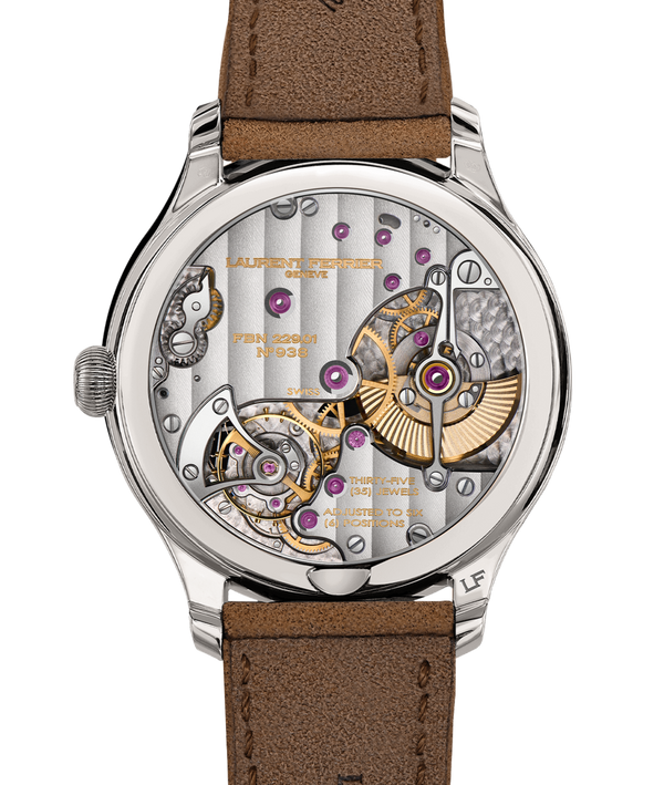 Packshot of the Classic Micro-Rotor Evergreen dial from the back with a view over the FBN229.01 calibre with a natural escapement.